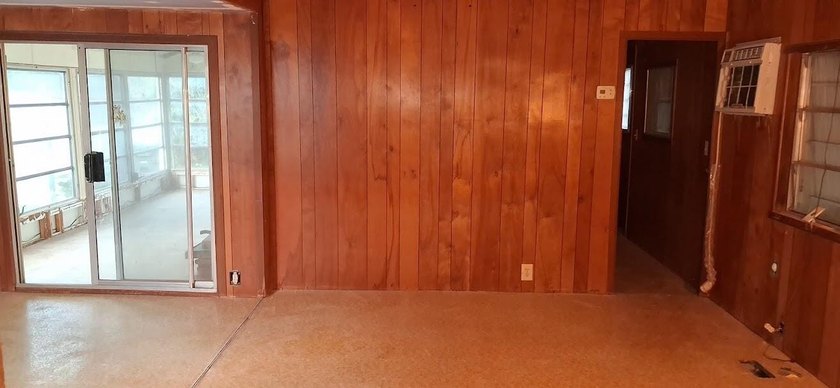 Great opportunity to live in active 55+ community, deeded lot - photo 44