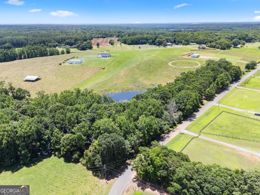 This prime 6-acre, level lot offers a picturesque setting - photo 4