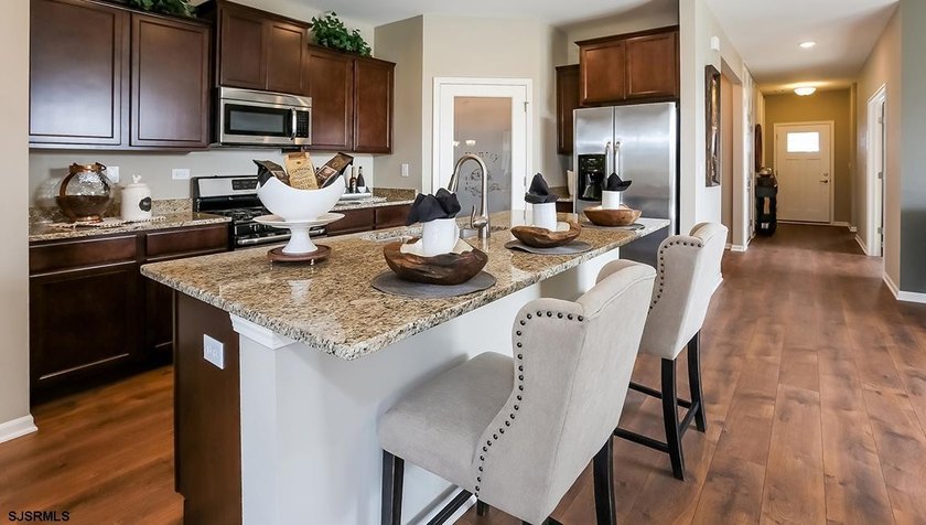 NEW ACTIVE ADULT COMMUNITY! The Clifton is a stunning new - photo 15