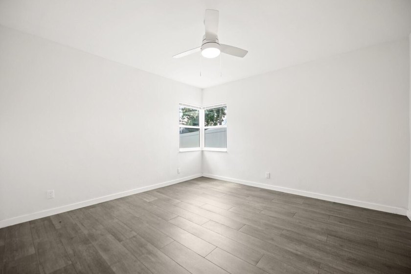 A true 3/2 fully renovated home on one of the best streets in - photo 17