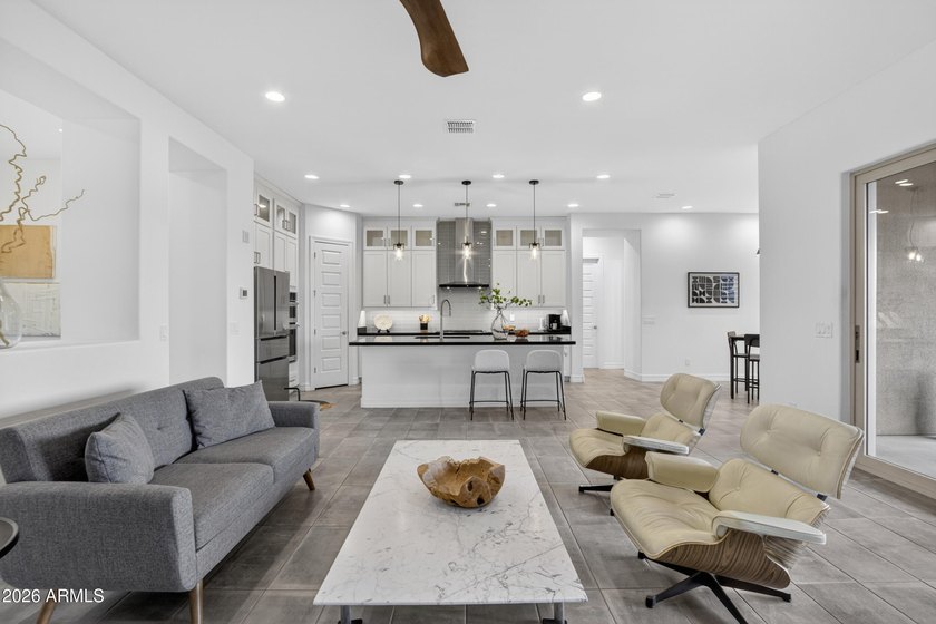 Rare privacy on an oversized homesite inside Encore, premier 55+ - photo 5