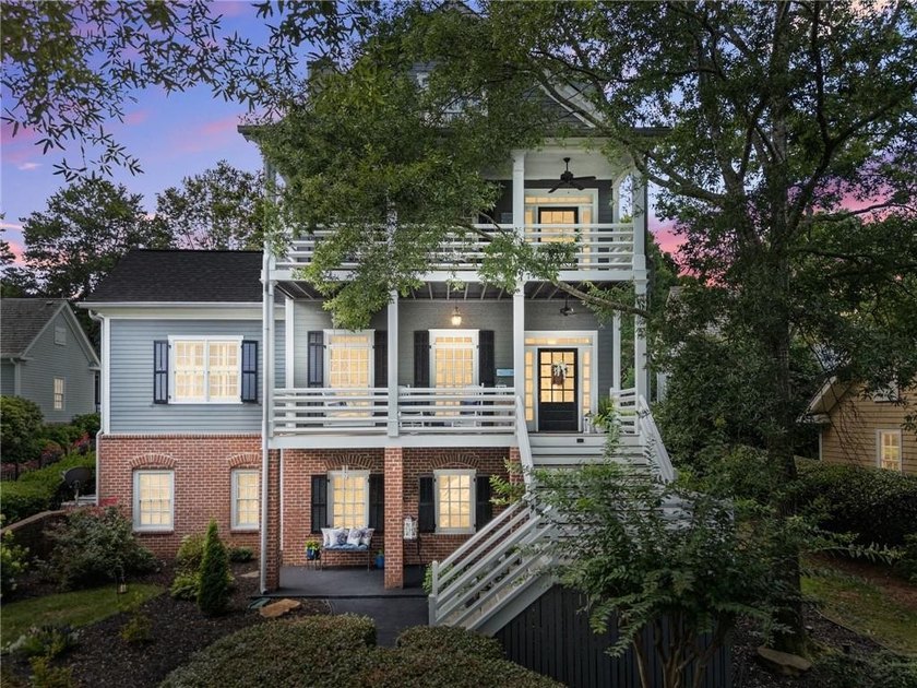 Welcome to the coveted Waterfront section of Chestatee located - photo 3
