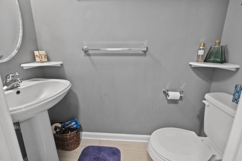 Three-bedroom, two-and-a-half-bathroom two-story home with no - photo 14