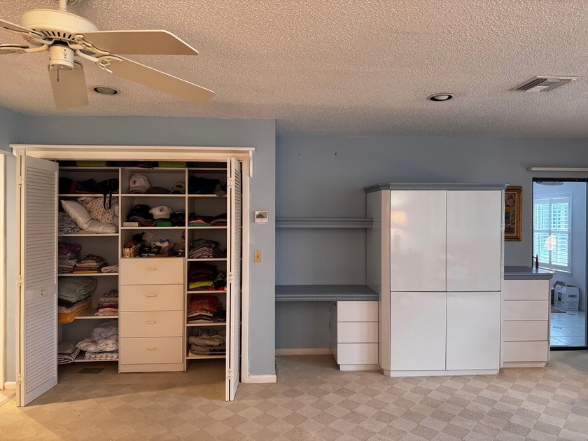 Welcome to Eastpointe Country Club, a highly desirable gated - photo 18