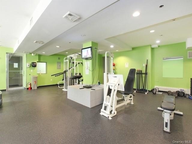Mint Condition 2 Bedroom, 1 Bath Condo with Ocean Views! - photo 26