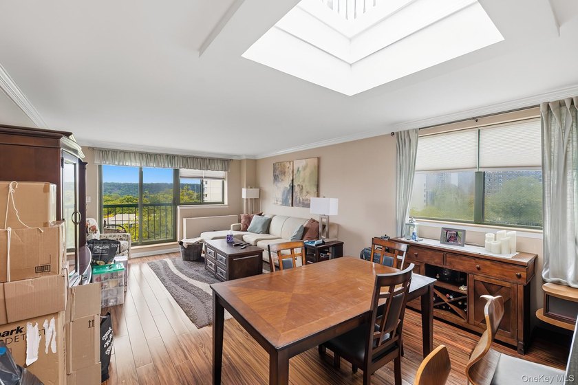 3220 Fairfield is a boutique condo built in 1989, located in - photo 5