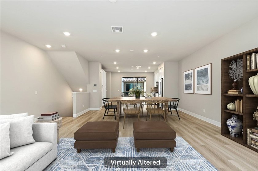 Beautifully designed 4-bedroom, 3-bathroom condo offering - photo 12