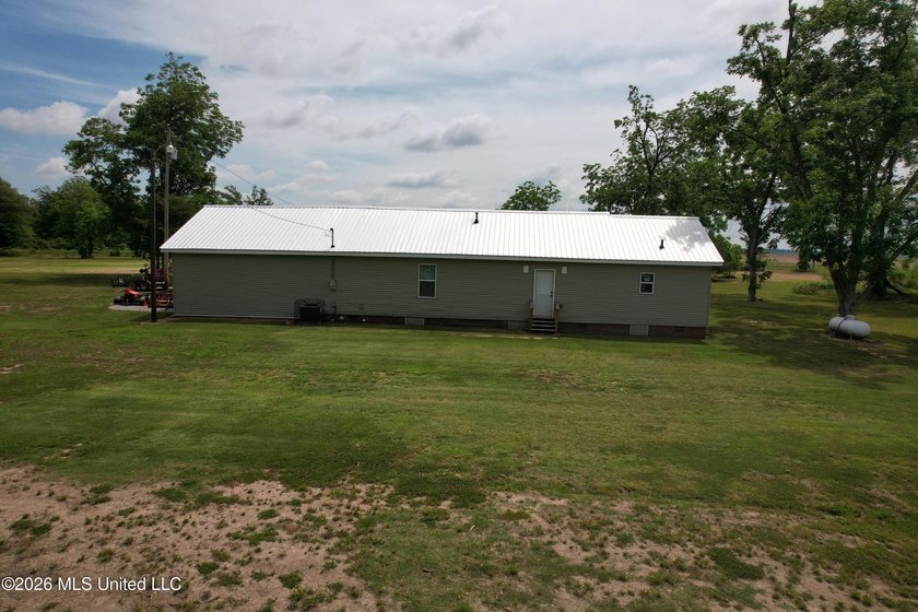 Renovated home located at 99 N Wade Road in Drew, Sunflower - photo 23