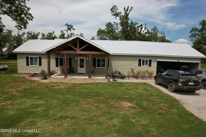 Renovated home located at 99 N Wade Road in Drew, Sunflower - photo 24