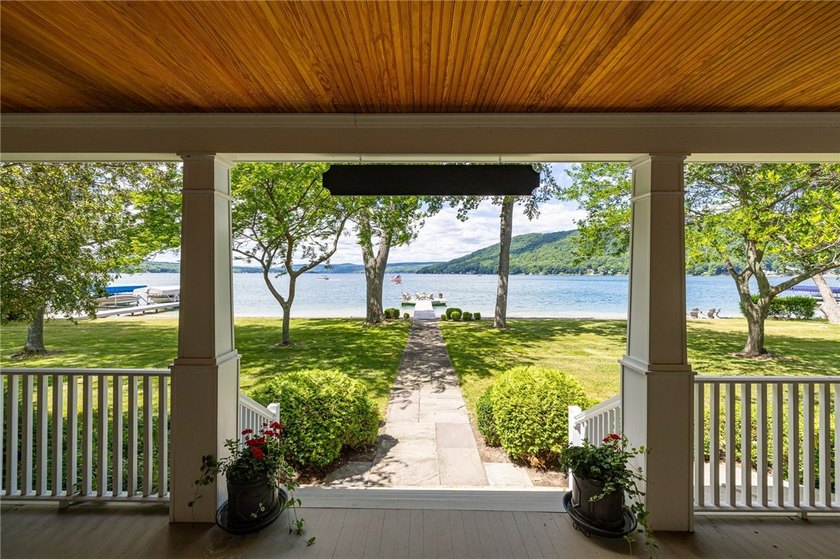 Welcome to one of the most extraordinary legacy estates ever - photo 25