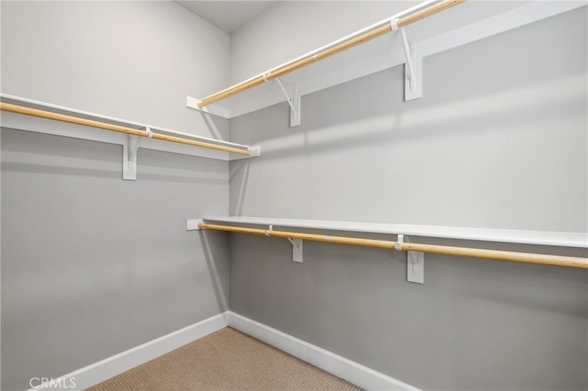 Beautifully designed 4-bedroom, 3-bathroom condo offering - photo 42