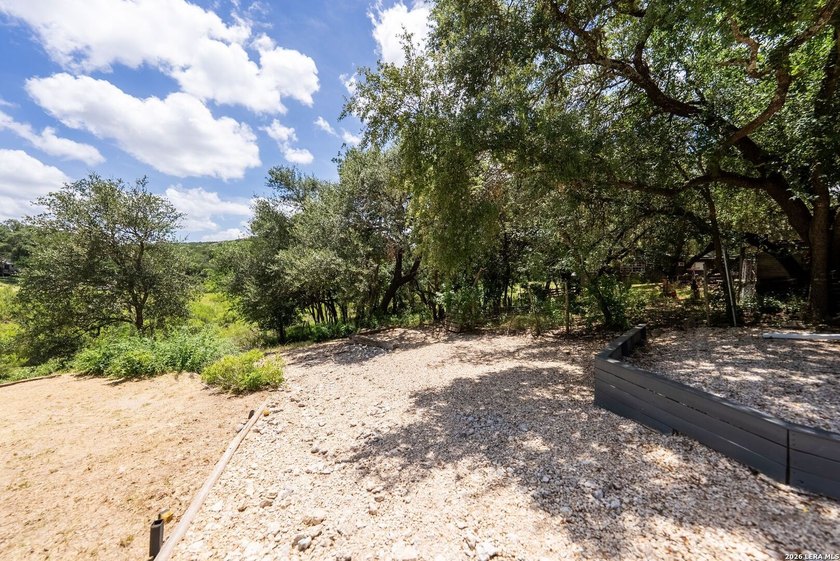 Discover the perfect opportunity to own a versatile property - photo 8