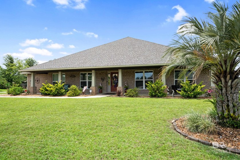 Experience elevated living in Parish Lakes, just minutes from - photo 3