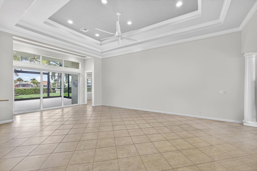 GORGEOUS golf views within Jupiter Country Club! Ideally set on - photo 13