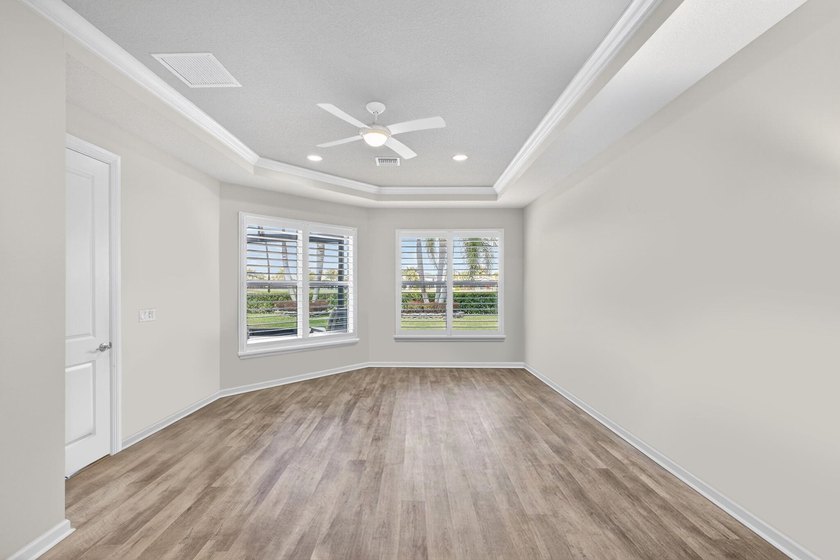 GORGEOUS golf views within Jupiter Country Club! Ideally set on - photo 35