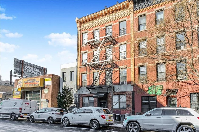 Prime South Carroll Gardens / Gowanus Investment | Rare 16-Unit - photo 4