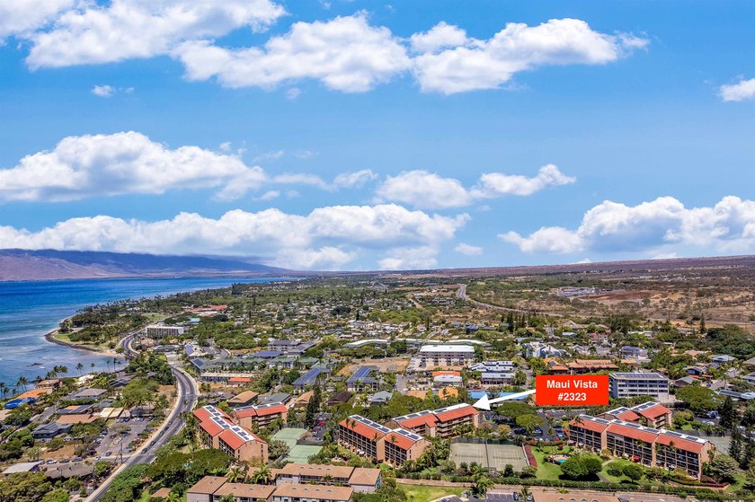 Bright &amp; beautifully remodeled Maui Vista condo offers you - photo 31
