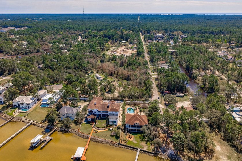 Tucked away on a quiet residential road, this beautiful 10-acre - photo 3