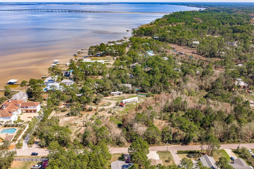 Tucked away on a quiet residential road, this beautiful 10-acre - photo 7