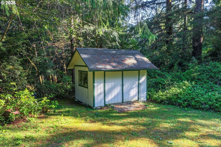 This well loved custom home is a must see in person. Vintage - photo 41