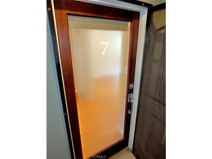 Charming upstairs 1 bed 1 bath condo for sale in the heart of - photo 8