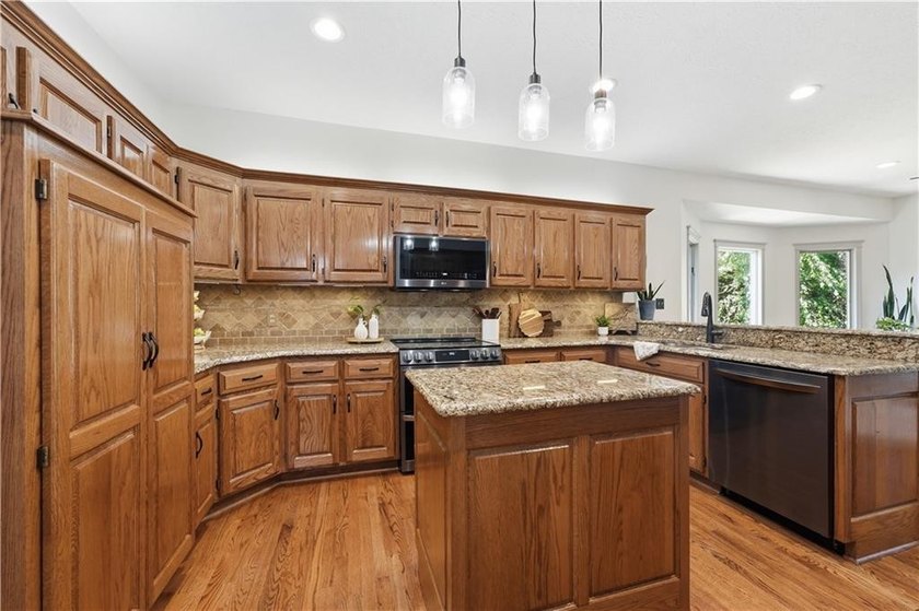 Tucked away on 2.36 acres and backing directly to the 3,000+ - photo 13
