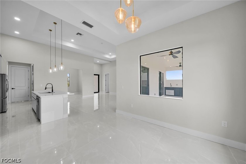 Experience the best of SOUTHWEST FLORIDA living in this stunning - photo 14