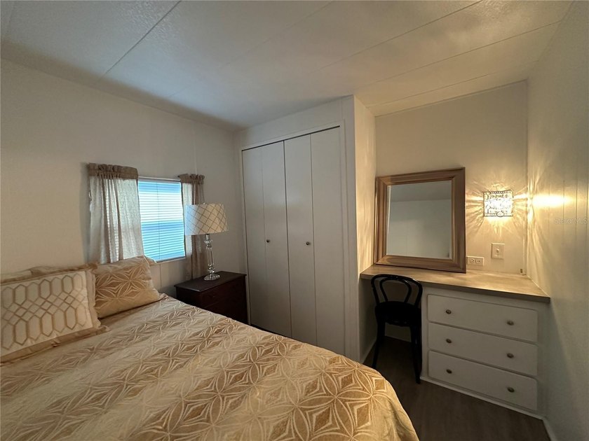 Welcome to Holiday Park! This turn-key furnished LAND-OWNED - photo 17