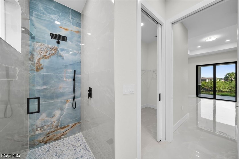 Experience the best of SOUTHWEST FLORIDA living in this stunning - photo 21