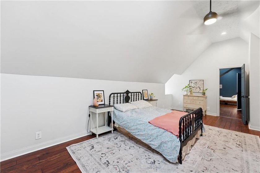 Tucked away on 2.36 acres and backing directly to the 3,000+ - photo 25