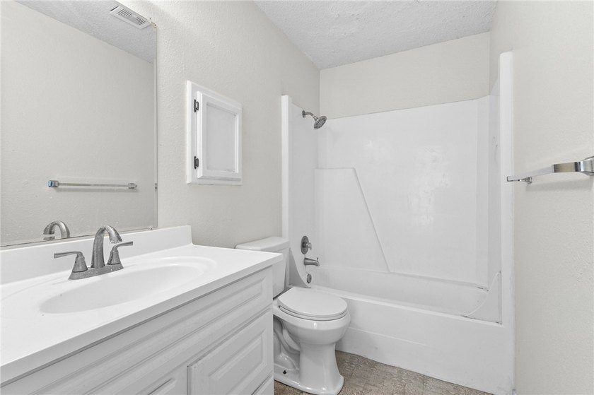 Opportunity awaits! You'll find this quaint duplex nestled away - photo 31