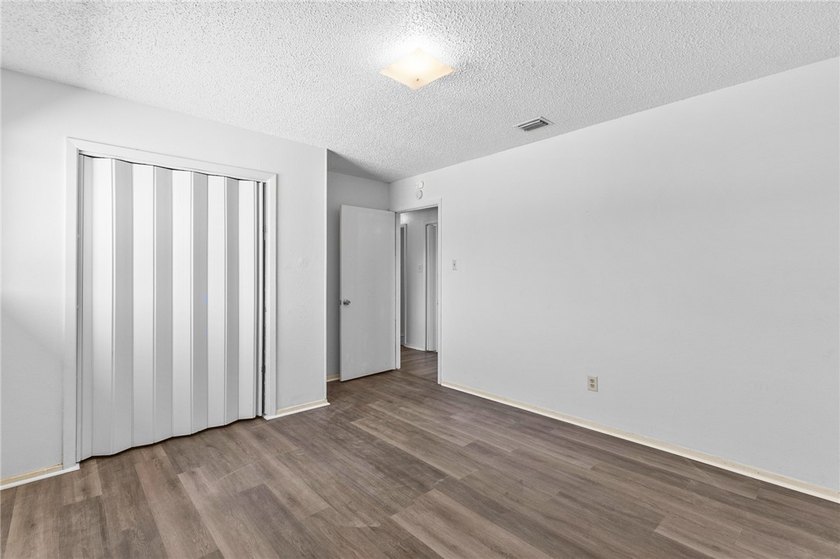 Opportunity awaits! You'll find this quaint duplex nestled away - photo 38