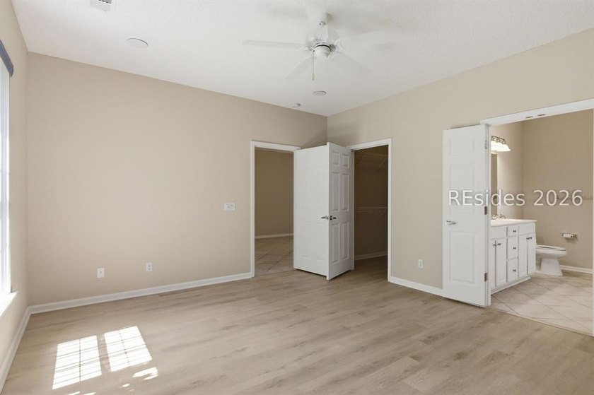 Welcome home to this beautifully 3 bedroom, 2 bath gem - photo 17