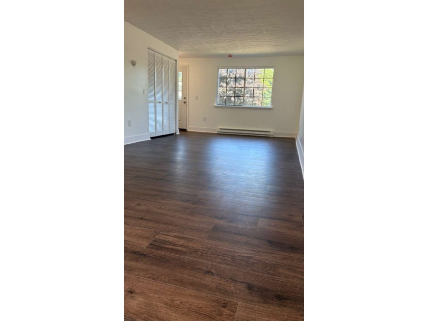 Rare opportunity in highly sought Kimberly Condominiums! - photo 4