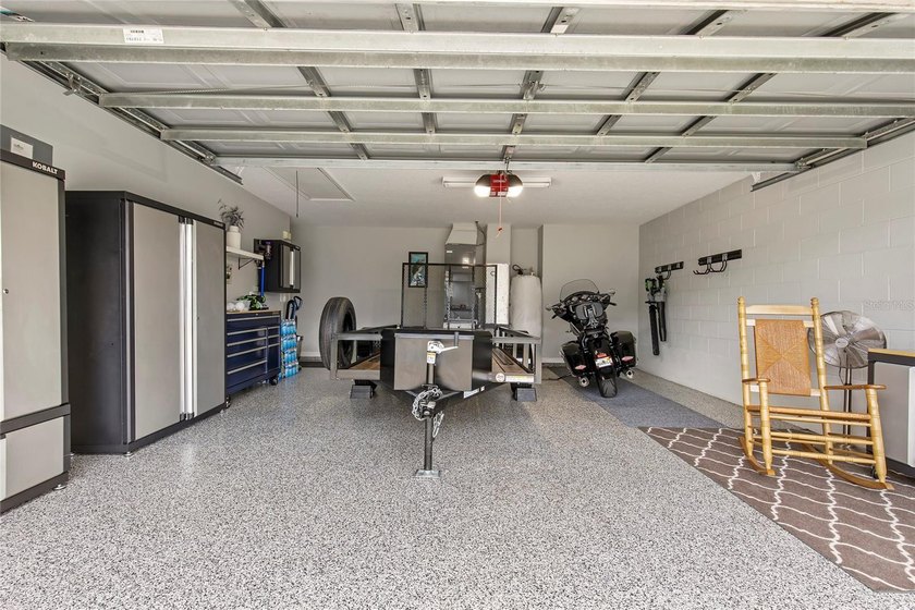Welcome to this beautifully maintained 3-bedroom, 2-bath home in - photo 24