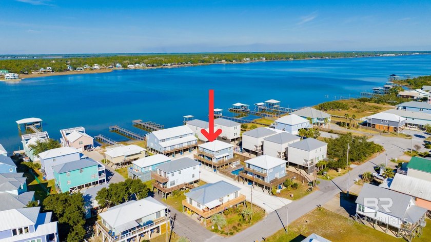 SELLER IS MOTIVATED! BRING ALL OFFERS!! This amazing newly - photo 3