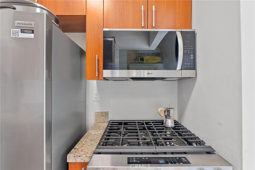 $20,000 Free Grant available!! A Private Urban Retreat with - photo 9