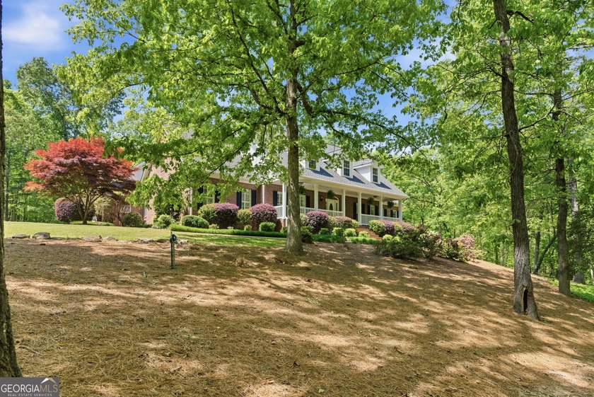 Private 13-Acre Equestrian Estate - Luxury Hobby Farm Retreat - photo 10