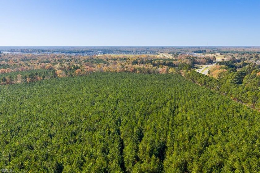 Prime commercial opportunity on a high-visibility corner in - photo 16