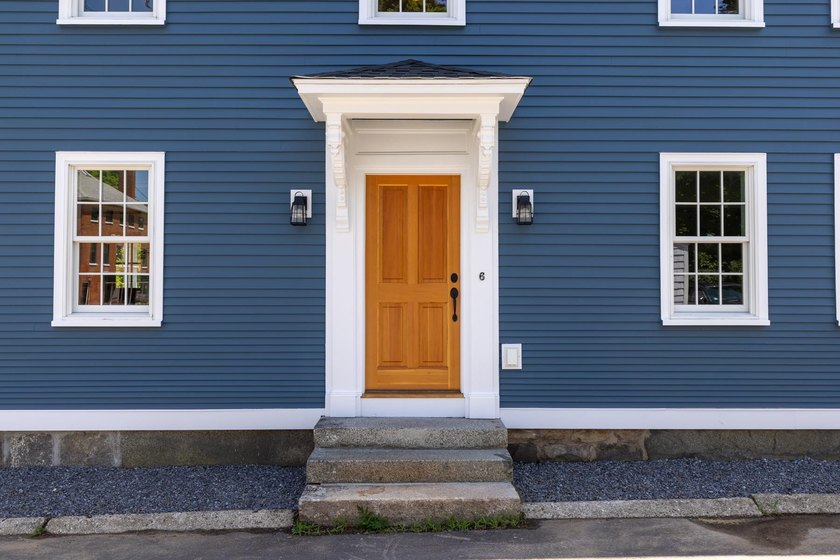 Steeped in Portsmouth history yet reimagined for modern living - photo 2
