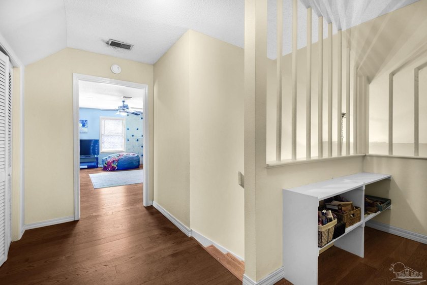Assumable loan available! Beautifully updated 5BR/3BA creekside - photo 22