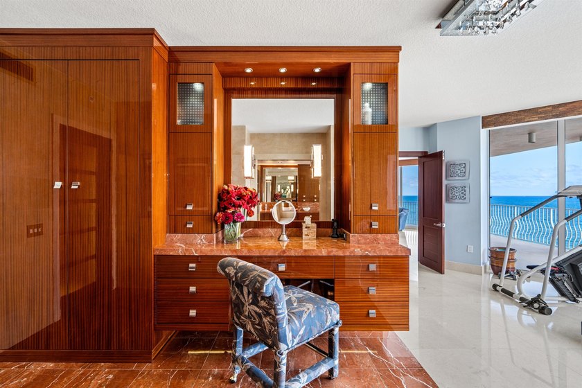 Ideally positioned in the building's premier oceanfront stack - photo 22
