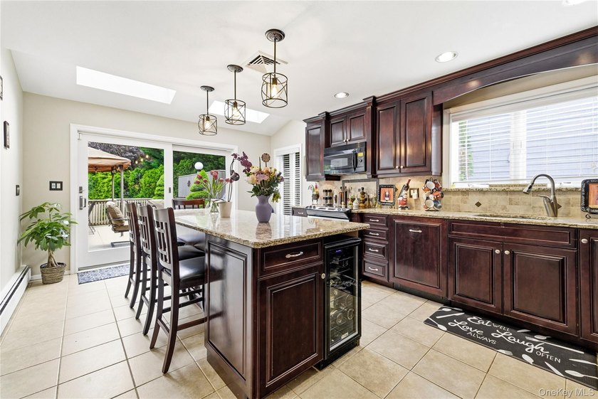 Welcome to 3379 Harold Street, a stunning 4-bedroom, 2 - photo 10