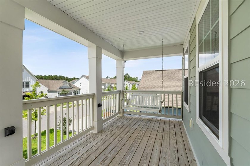 Stunning 5 bedroom, 4 bath lagoon front home designed for both - photo 18