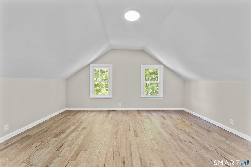 Welcome to 110 Minturn Road, a beautifully updated 3-bedroom - photo 22