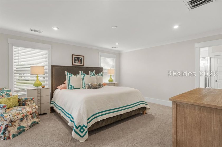 Stunning 5 bedroom, 4 bath lagoon front home designed for both - photo 24
