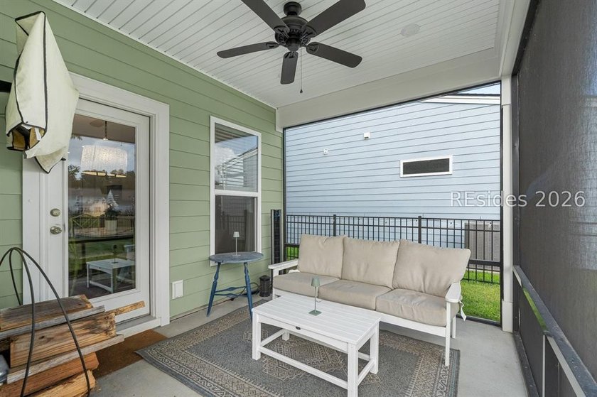 Stunning 5 bedroom, 4 bath lagoon front home designed for both - photo 29
