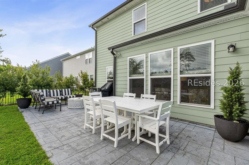 Stunning 5 bedroom, 4 bath lagoon front home designed for both - photo 30