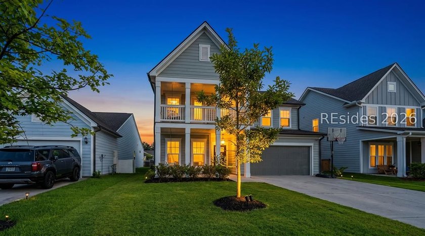 Stunning 5 bedroom, 4 bath lagoon front home designed for both - photo 33