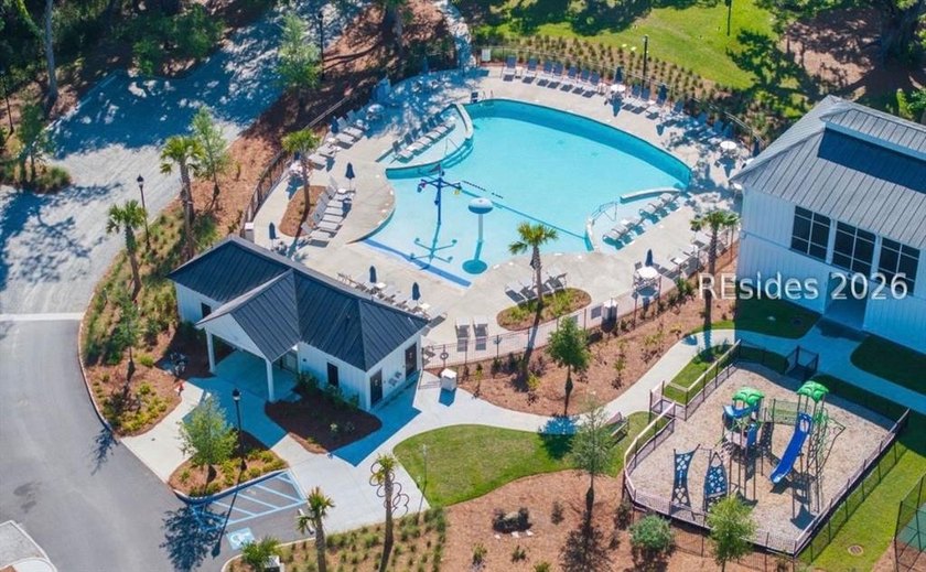 Stunning 5 bedroom, 4 bath lagoon front home designed for both - photo 35